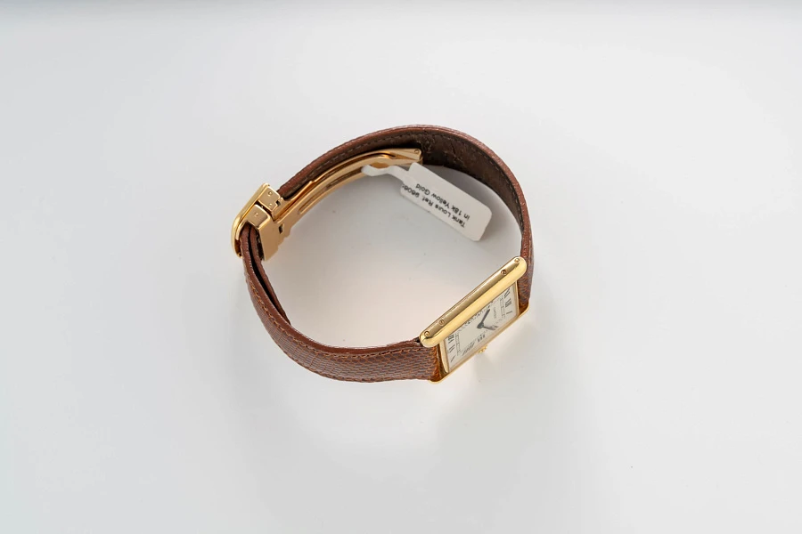 Tank Louis Extra Plate Ref. 96065 in 18k Yellow Gold