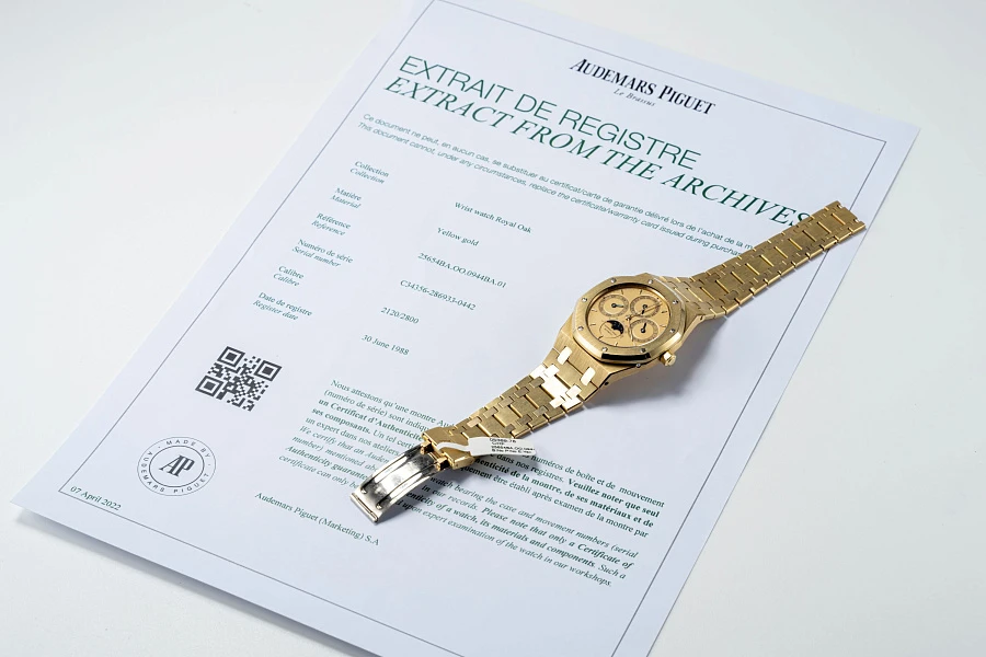 Royal Oak Perpetual Calendar Ref. 25654BA in 18k Yellow Gold