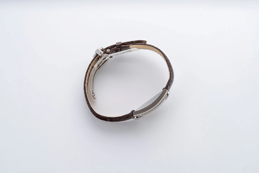Ladies Watch with Diamonds in 18k White Gold