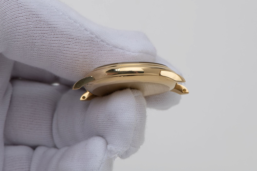 Calatrava in 18K Yellow Gold