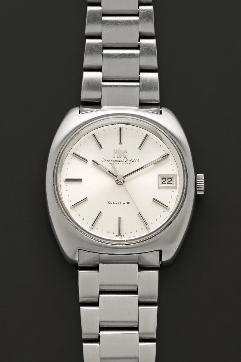 1970s Cushion Case Electronic Tuning Fork Watch