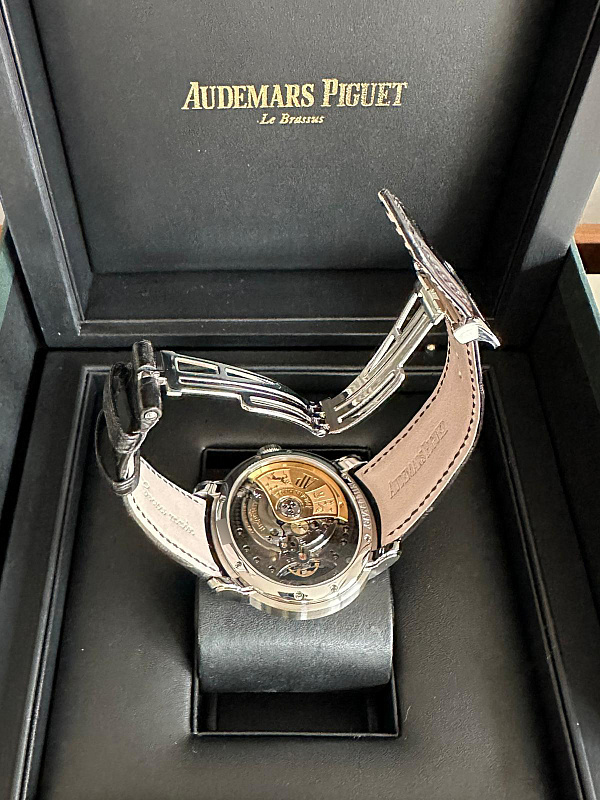Millenary 4101 Steel