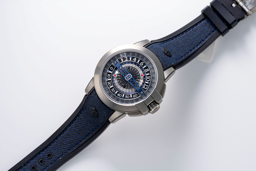 Retrograde Ref. OCEAHR42ZZ001 in Zalium