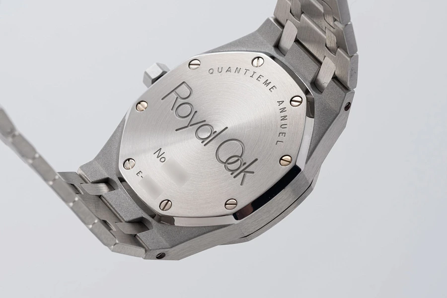 Royal Oak Annual Calendar Ref. 25920ST in Stainless Steel