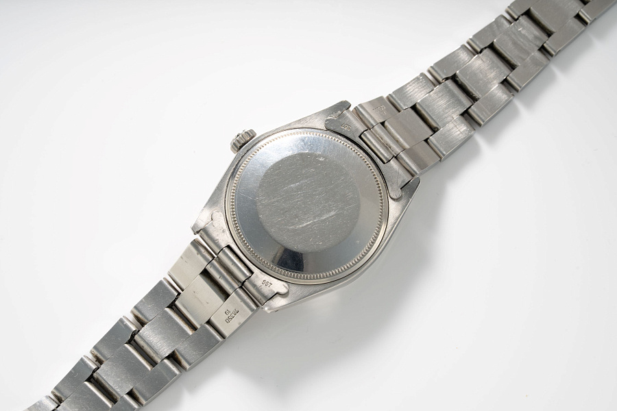 Oyster Perpetual Date Ref. 1500 in Stainless Steel