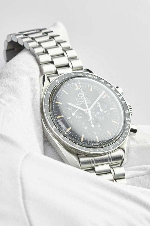 Omega Speedmaster Professional