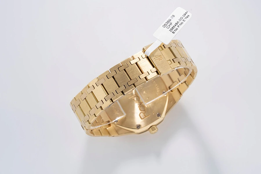 Royal Oak Perpetual Calendar Ref. 25654BA in 18k Yellow Gold