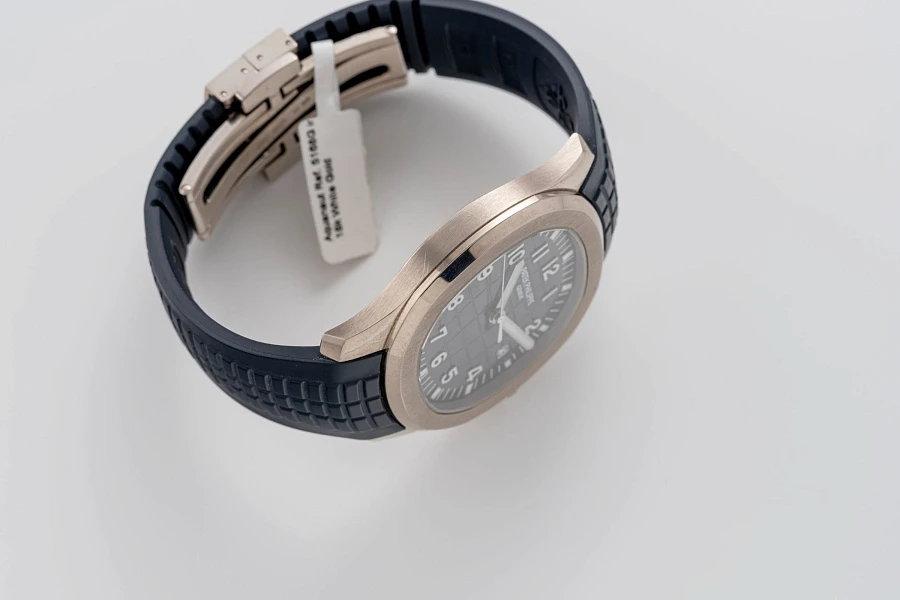 Aquanaut Ref. 5168G in 18k White Gold