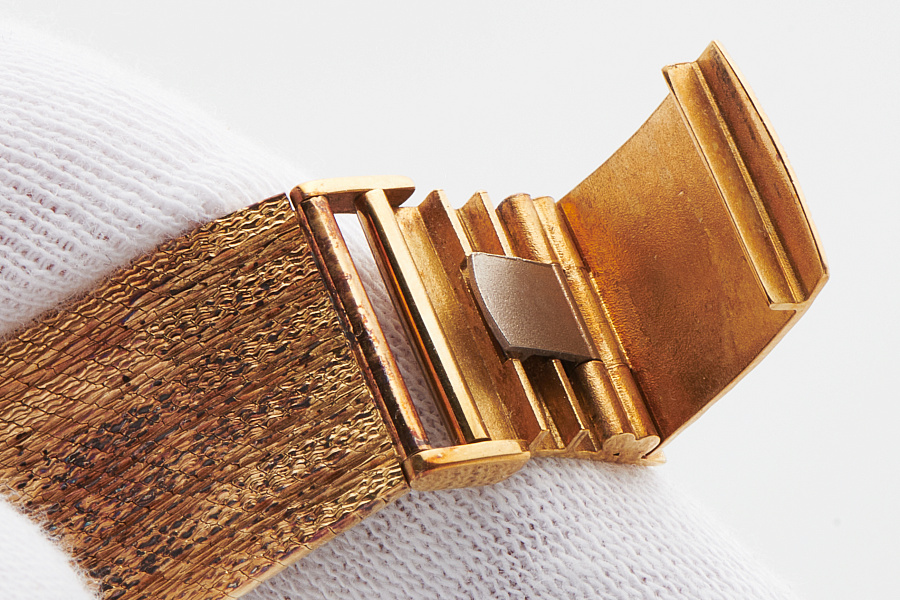 TV-Dial Dress Watch Ref. 99 in 18k Yellow Gold with Heavy Pink Patina