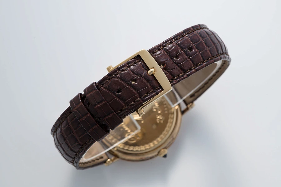 Perpetual Calendar Ref. 3310 in 18k Yellow Gold