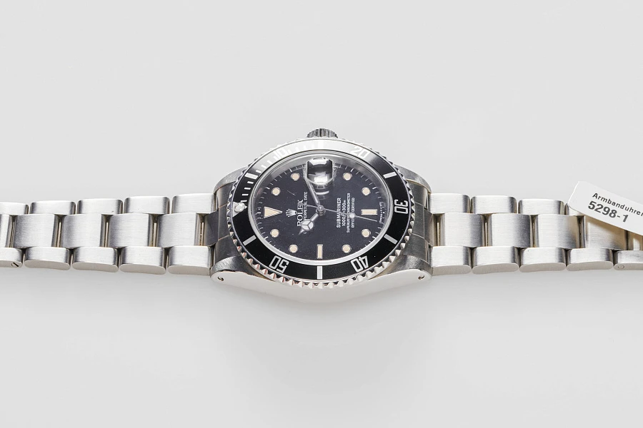 Rolex Submariner Date