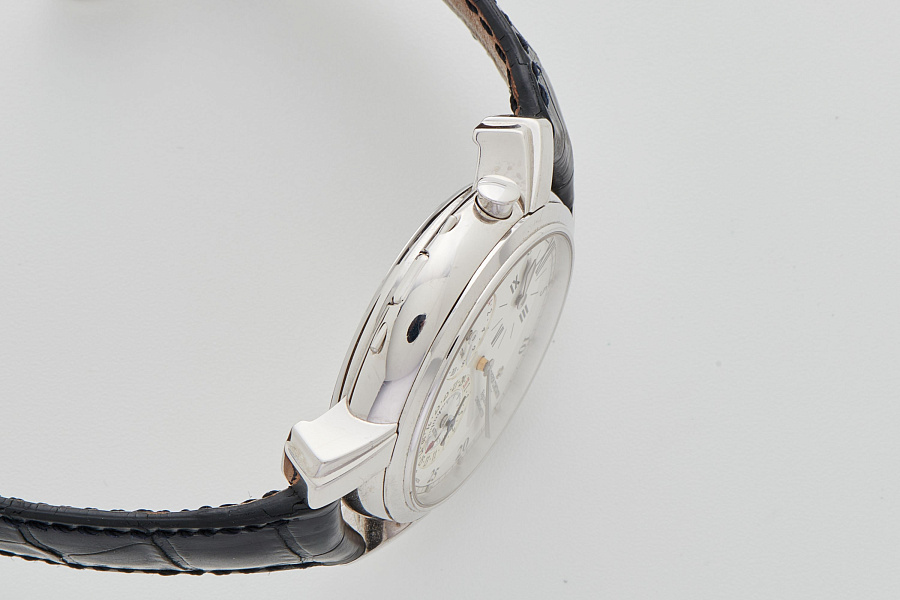 Régulateur Dual Time in 18k White Gold