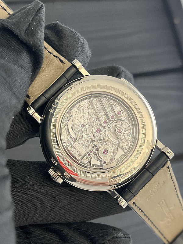 Classique Grande Complications Répétition Minutes 7637 in White Gold