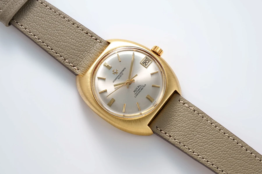 Royal Ref. 7375 in 18k Yellow Gold