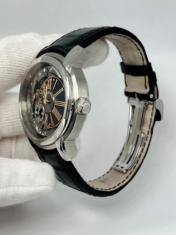 Millenary 4101 in stainless steel