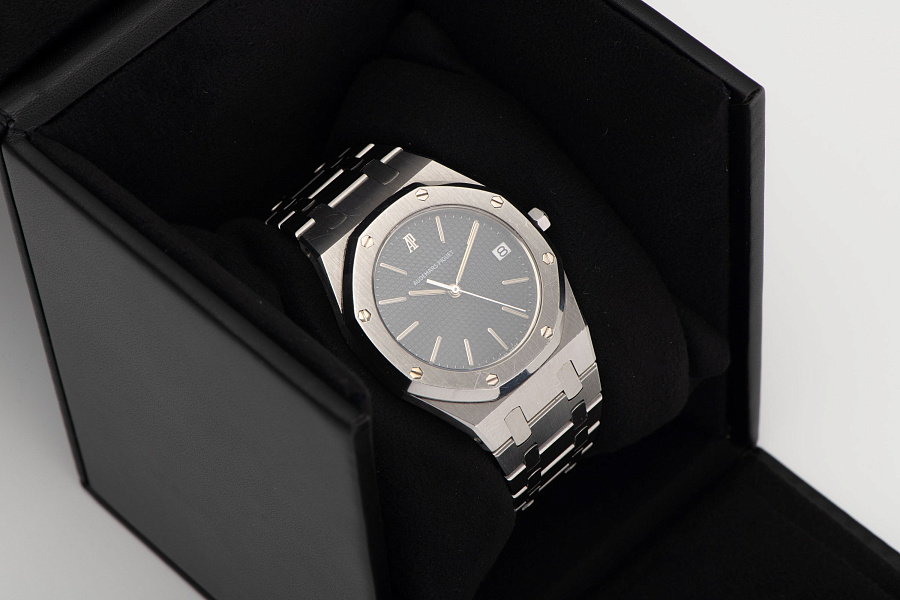 Royal Oak Quartz Ref. 56023ST