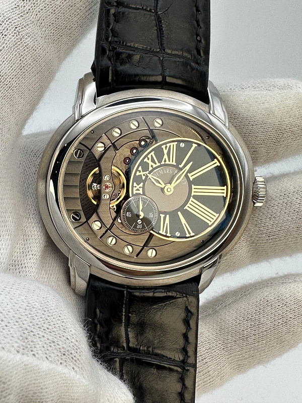 Millenary 4101