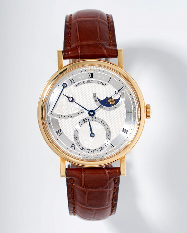 Classique Power Reserve 7137 Automatic Yellow Gold