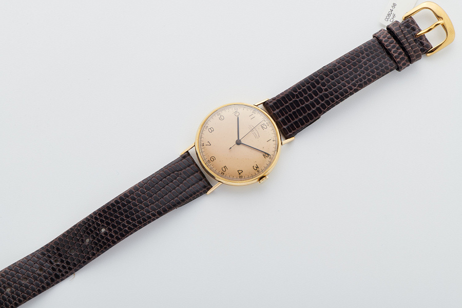 Chronometer 18K Yellow Gold