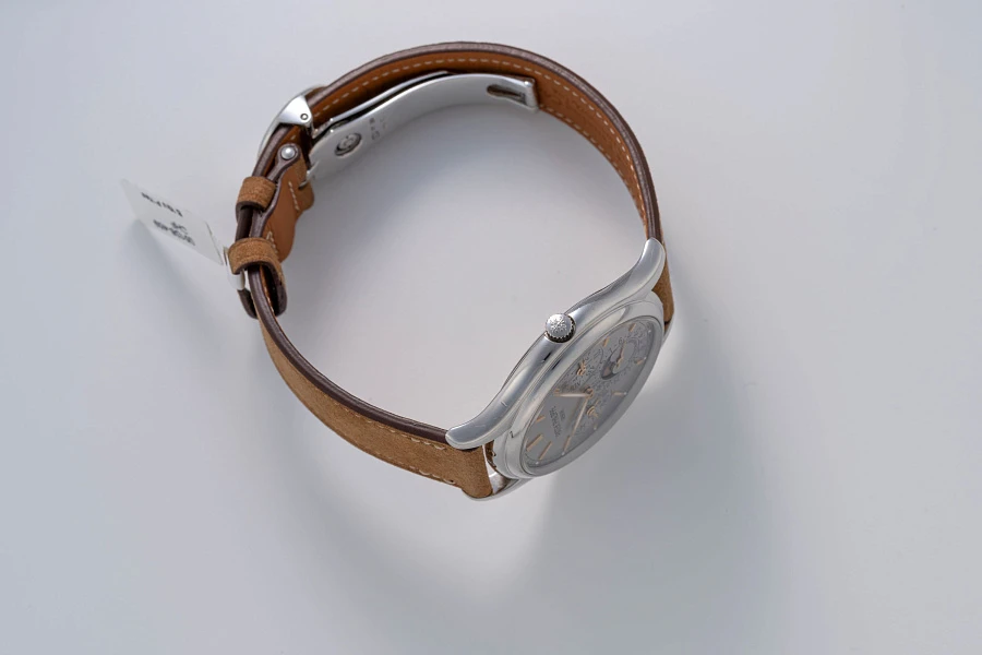 Advanced Research Perpetual Calendar Ref. 5550P in Platinum