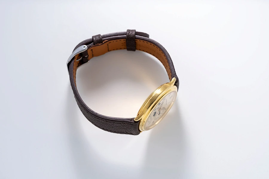 Calendar Moonphase Ref. 25589 in 18k Yellow Gold