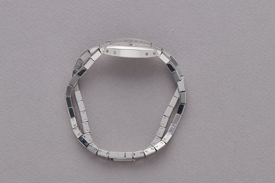 Mini Tonneau in 18k White Gold