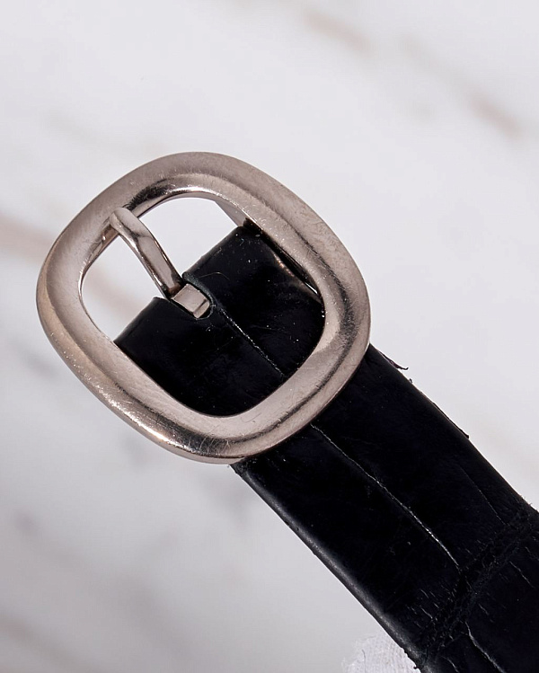 Golden Ellipse 4832 Ladies, Mother-of-pearl Dial Diamond-set