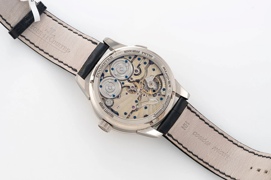 Duomètre à Quantième Lunaire Ref. Q6043570 in 18k White Gold