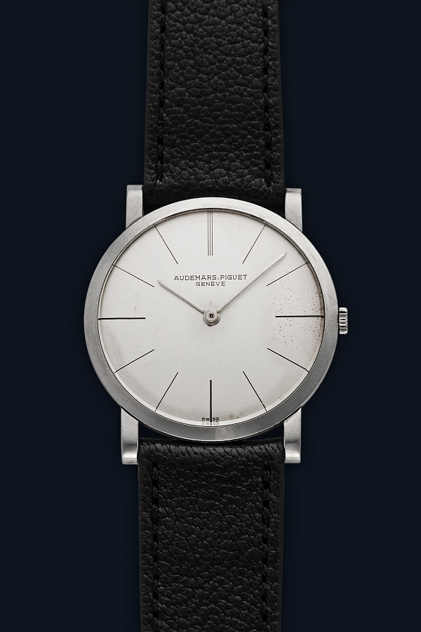 Ultra Thin Dress Watch in 18k White Gold