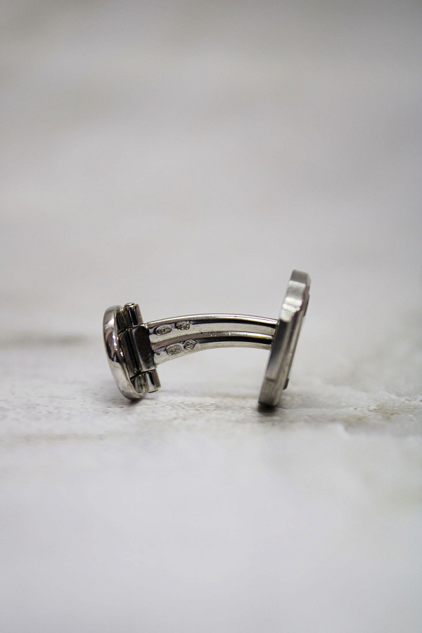 Nautilus Cufflinks White Gold