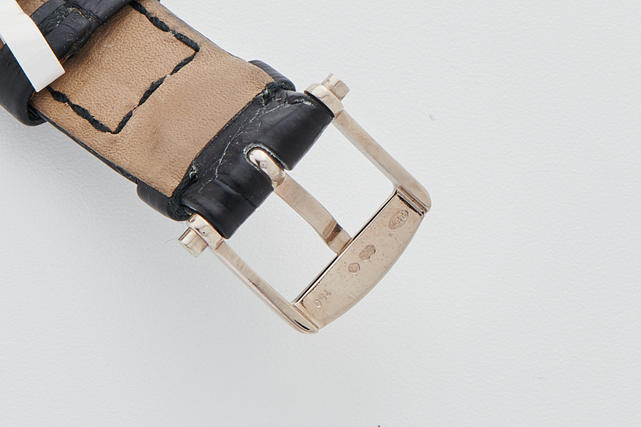 Classique in 18k White Gold