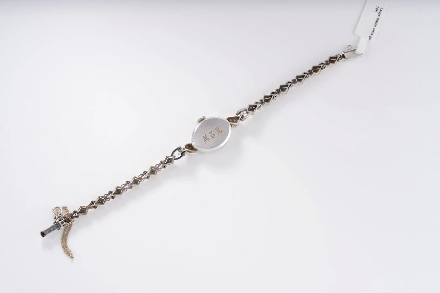 Cocktail Watch Ref. A7515 in 14k White Gold