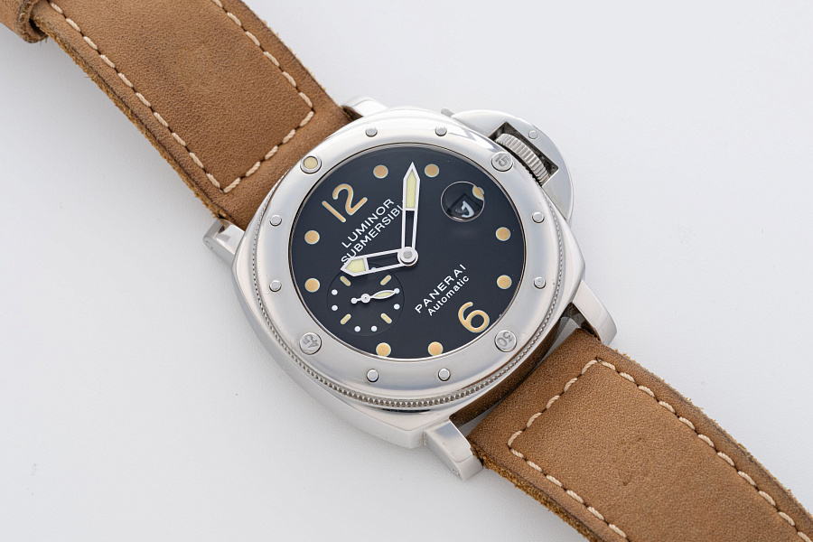 Luminor Submersible Ref. PAM00024 in Stainless Steel