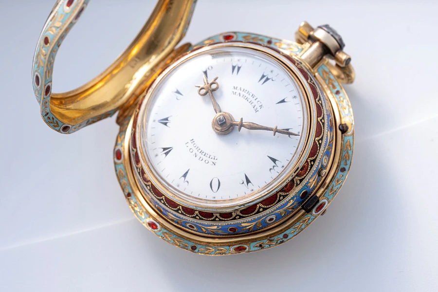 Pocket Watch with Enamel Decoration in 18k Yellow Gold
