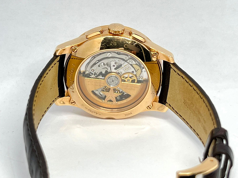 Captain Winsor Annual Calendar Rose Gold Baguette Diamond-set