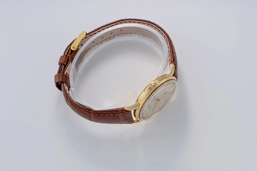 'Gübelin' Double-Signed Calatrava Ref. 3425 in 18k Yellow Gold