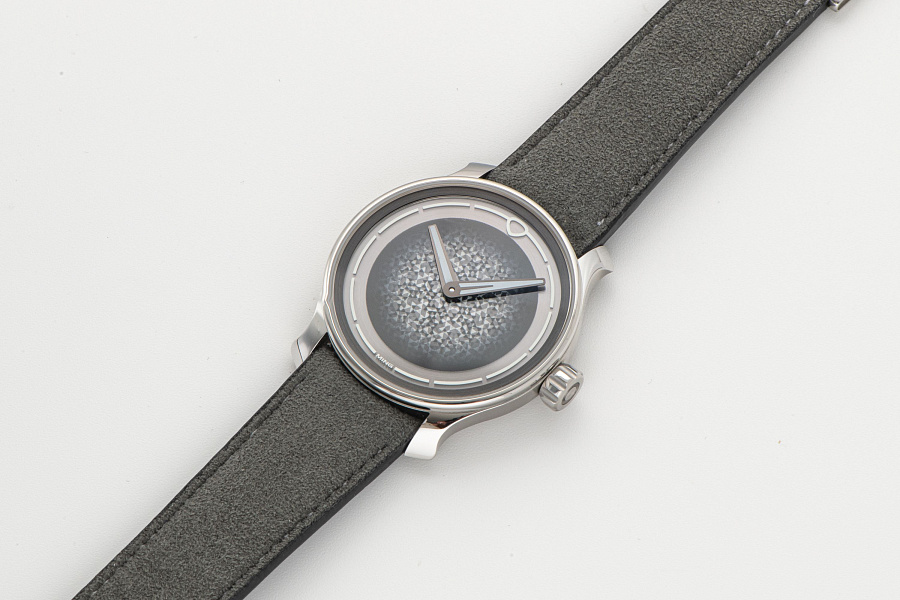Ref. 37.07 'Mosaic' in Stainless Steel