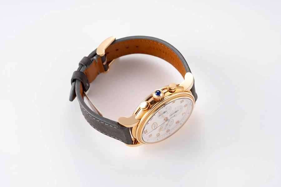 Toric Chronograph Ref. C00921 in 18k Rose Gold