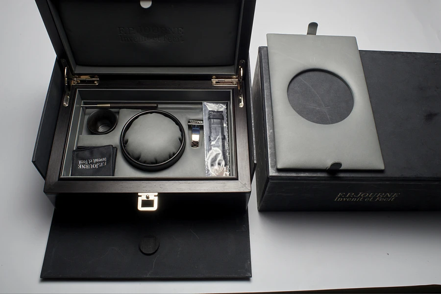 F.P Journe Chronometre a Resonance Ruthenium