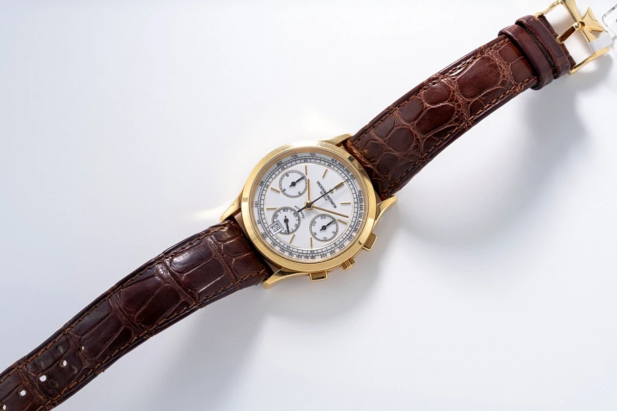 Historiques Chronograph Ref. 4900/2 in 18k Yellow Gold