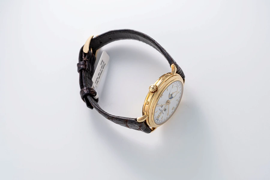 Triple Calendar Ref. 37150 in 18k Yellow Gold