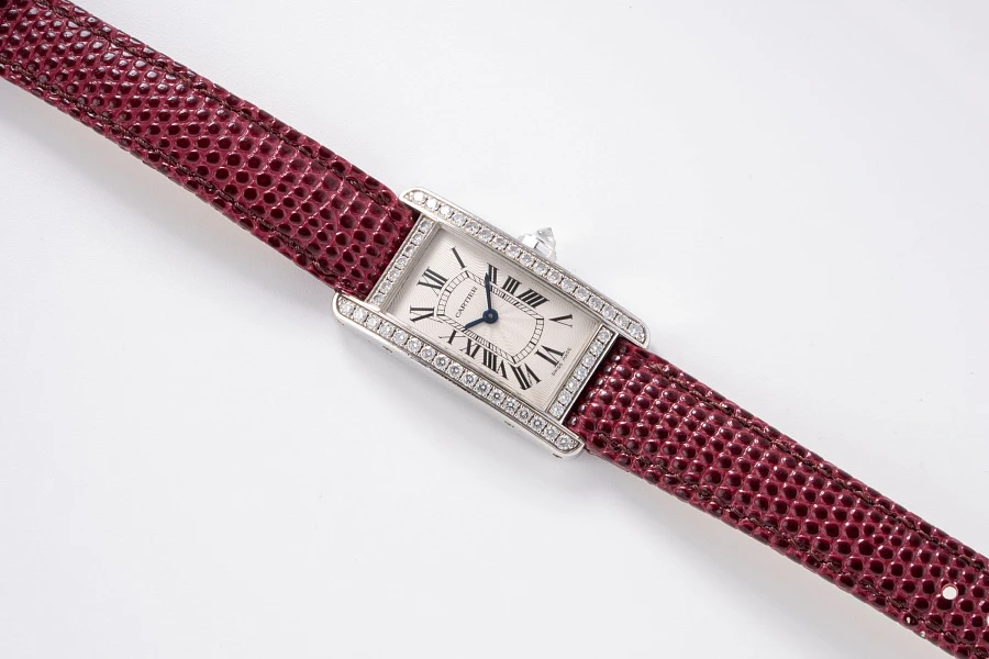 Tank Américaine Ref. 2489 in 18k White Gold with Factory Diamonds