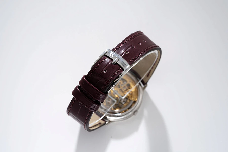 Mercedes Benz 500K Roadster in Platinum