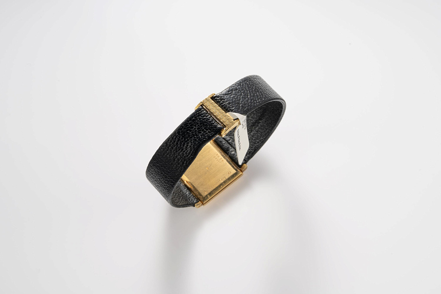 Square Ref. B3311 in 18k Yellow Gold