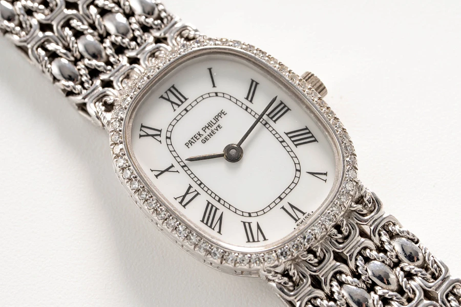 Ladies Ellipse Ref. 6498/1 in 18k White Gold