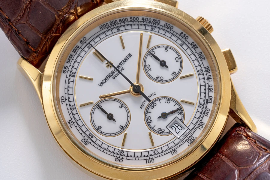Historiques Chronograph Ref. 4900/2 in 18k Yellow Gold