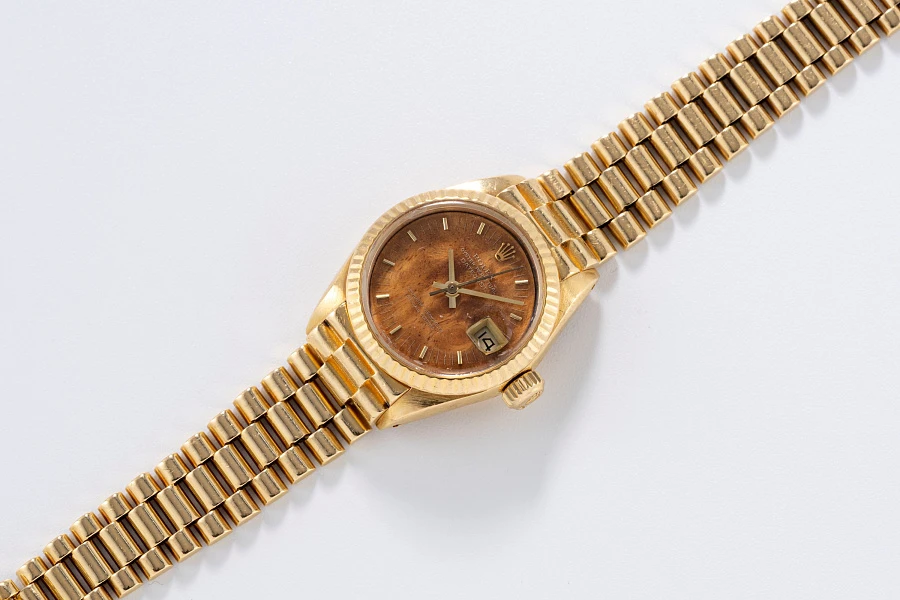 Wood Dial Datejust Ref. 6917 in 18k Yellow Gold