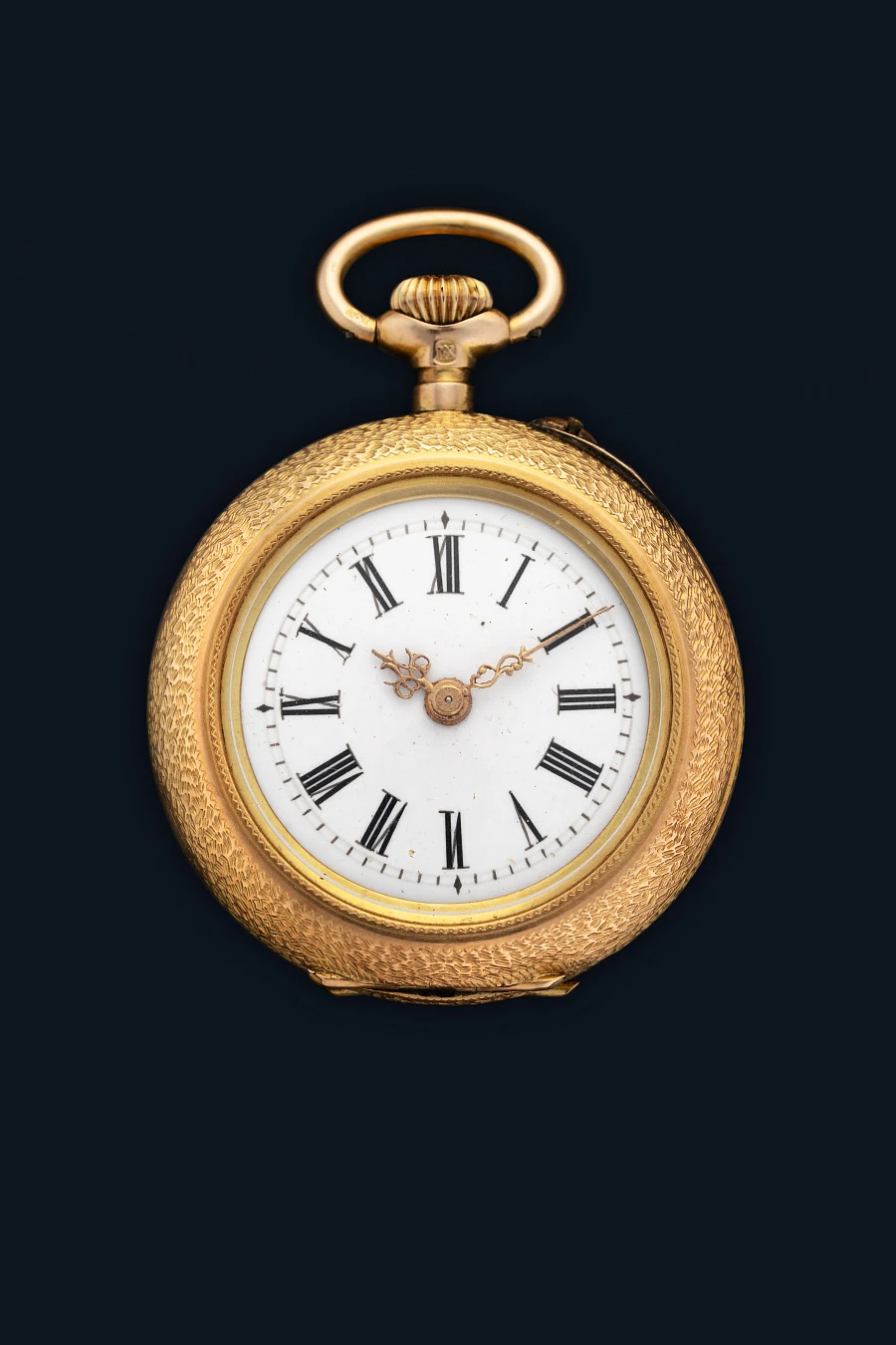 Pocket Watch in 18k Yellow Gold with Enamel Flowers