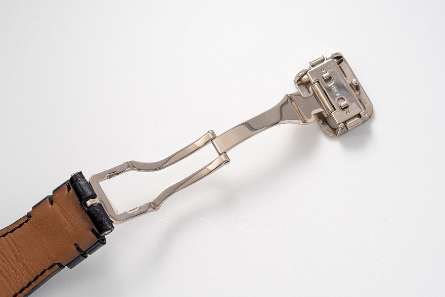 Too Much GMT with Mother of Pearl Dial in 18k White Gold