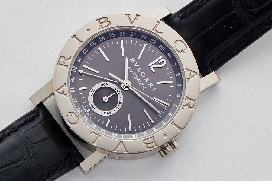 Diagono in 18k White Gold